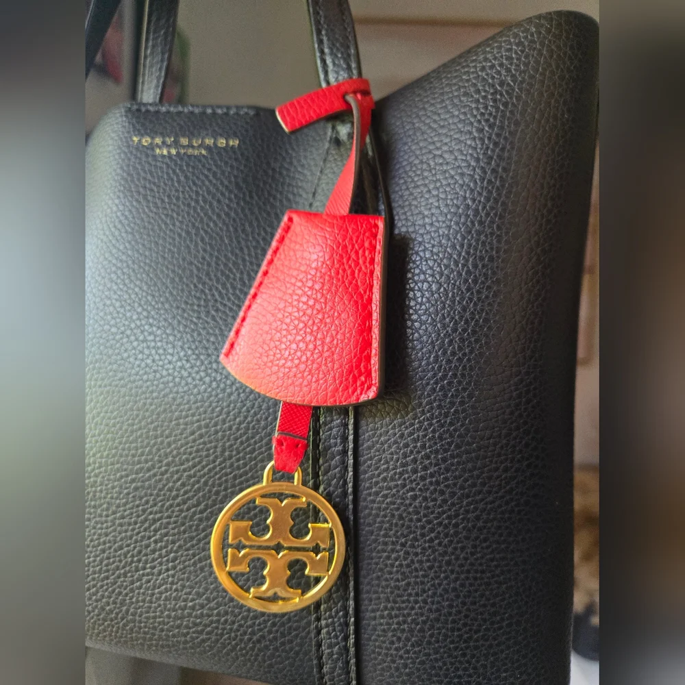 EUC Tory Burch Women's Perry Small Triple Compartment Tote black w red, leather - Picture 2 of 12